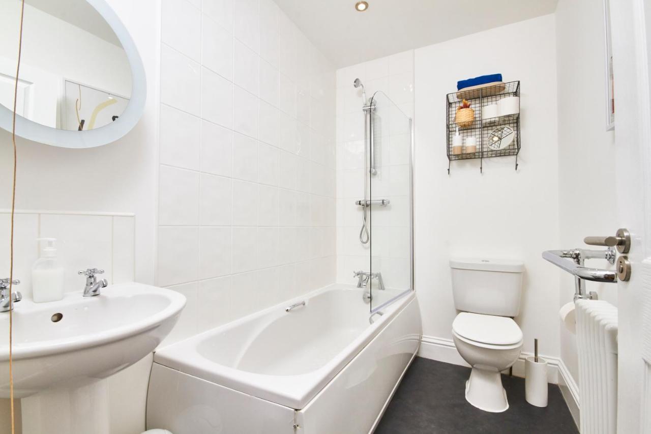 Beautiful Boutique Apartment For Two Newcastle upon Tyne Bagian luar foto